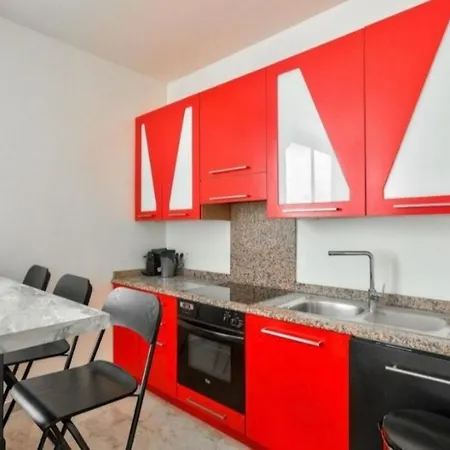 Liberation Beautiful 3 Rooms- Ac Wifi Apartmán